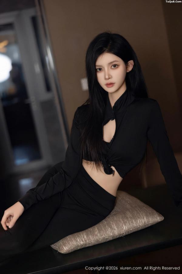   [XiuRen]高清写真图 2026.01.28 No.11283 沈如斯 黑色情趣服饰第1张图片